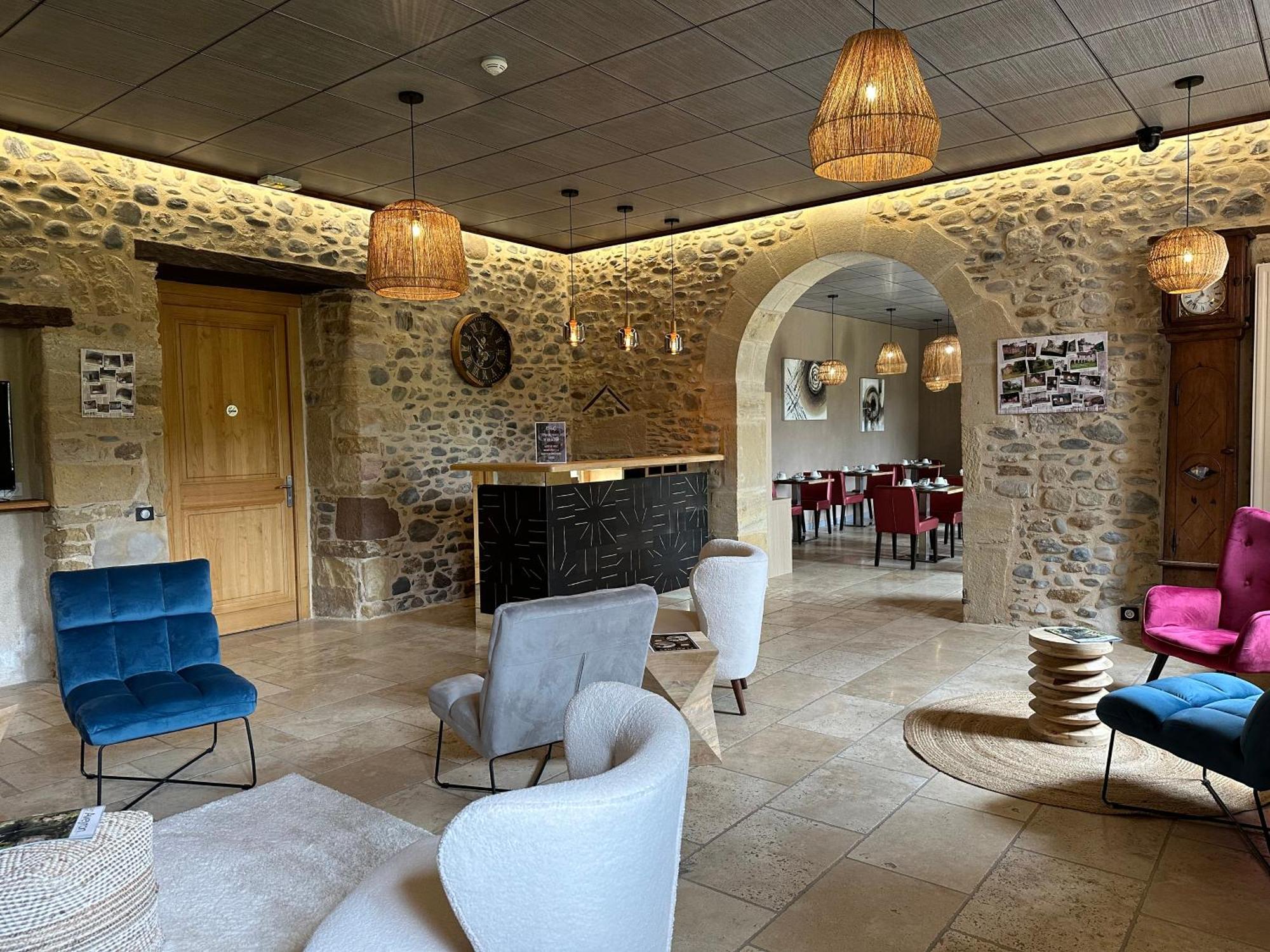 Chateau De La Falque, The Originals Relais Saint Geniez d'Olt Bagian luar foto